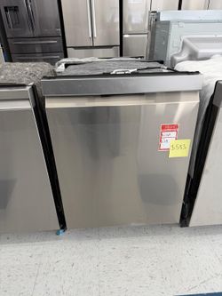 LG Top Control Wi-Fi Enabled Dishwasher with QuadWash Pro Model  LDPM6762S