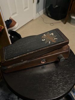Dunlop Wah Pedal Alice n Chains edition