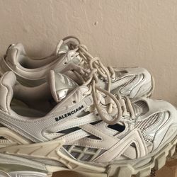 AUTHENTIC TRACK2  BALENCIAGA SNEAKERS MENS SIZE 9
