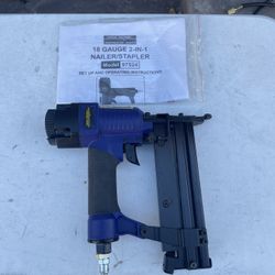 “USED” 18 Gauge 2 in 1 Nailer/Stapler
