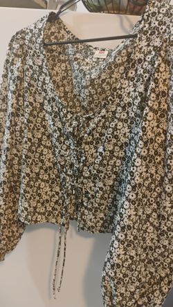 Women's Peasant blouse-$8/ Size 2x