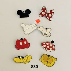 Set of 8 Disney Pins *Read Description