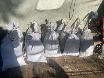 Free sandbags
