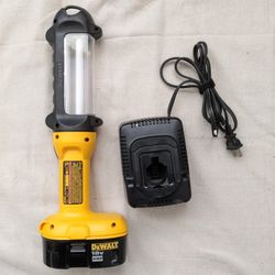 DeWalt 18v Area Light DC527, With Battery & Charger
