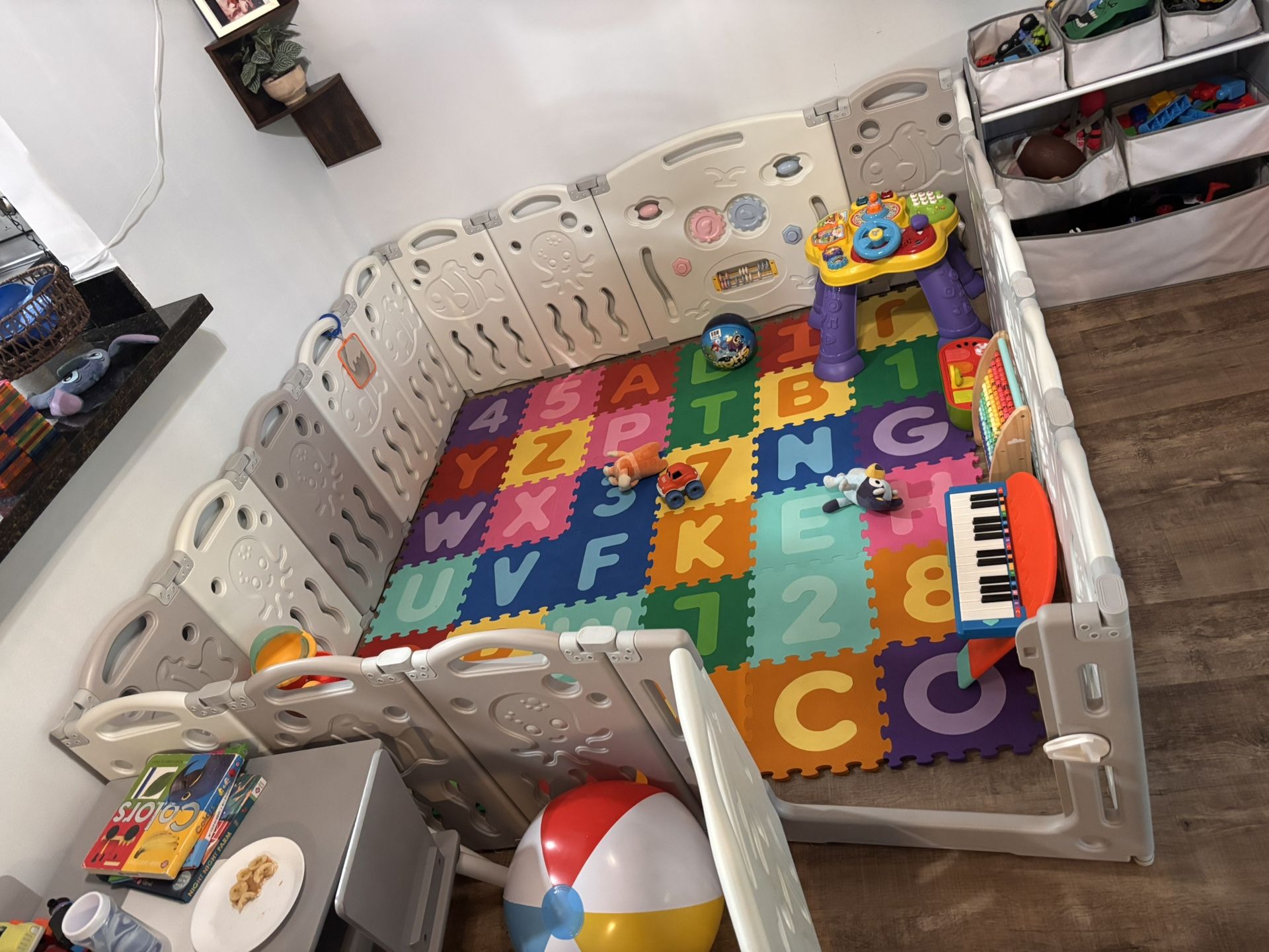 22 Foldable Baby And Toddler Play Pen