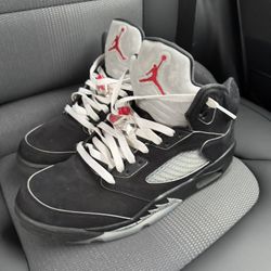 Jordan 5 Metallic 