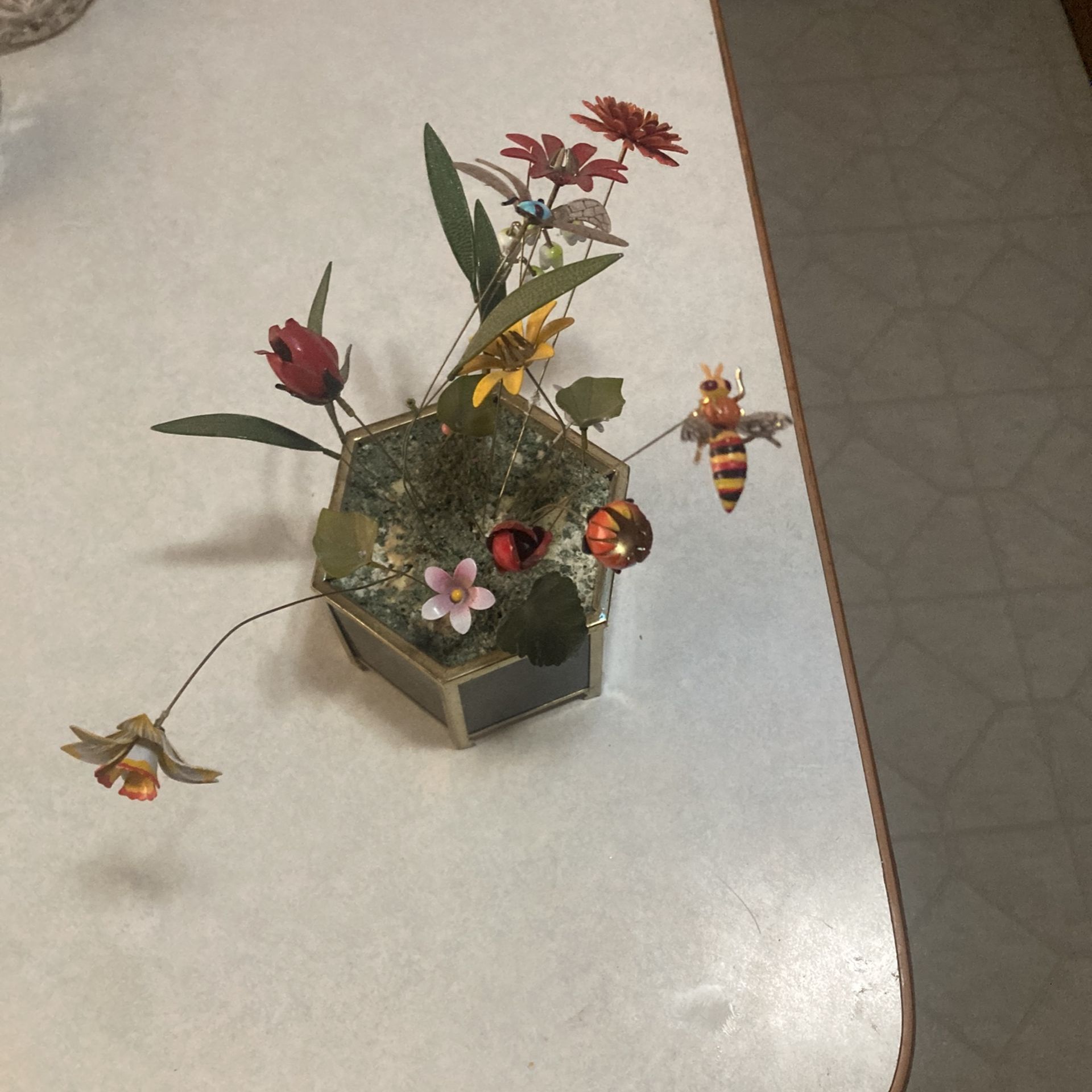 Metal Flowers And Insects 3 1/2” X 7”