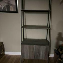 NICE Ladder Style Shelf with cabinet - In excellent shape!