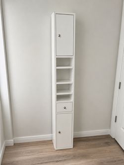 Storage cabinet