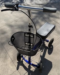 KNEE ROVER SCOOTER