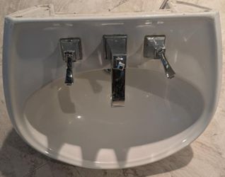 Sink With Faucet And Hoses
