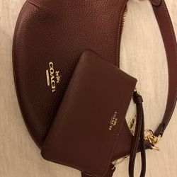 Coach Shoulder Bag And Wristlet