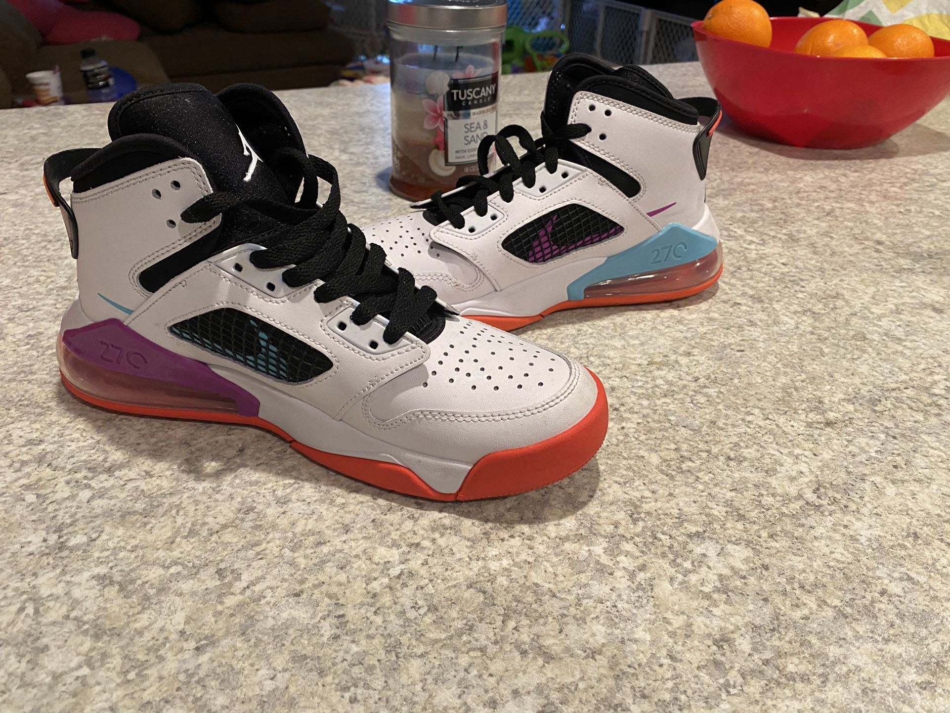 nike air jordan mars 27c