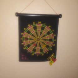 Magnetic Dart Board
