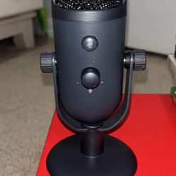 Microphone 