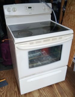 GLASS TOP STOVE w/ Oven