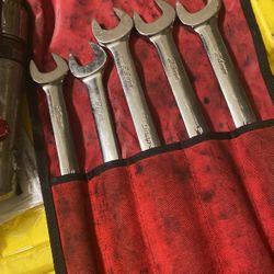 I Snapon 5 Piece Metric Set 20 To 24