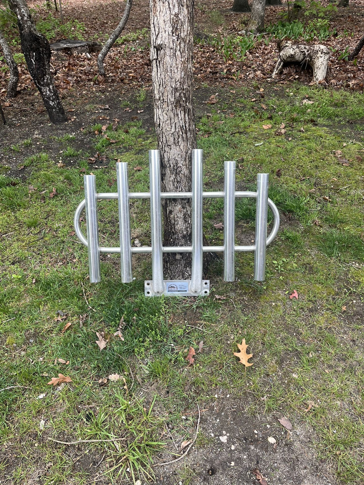 Aluminum rod holder