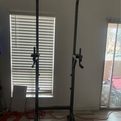 Pull Up Bar