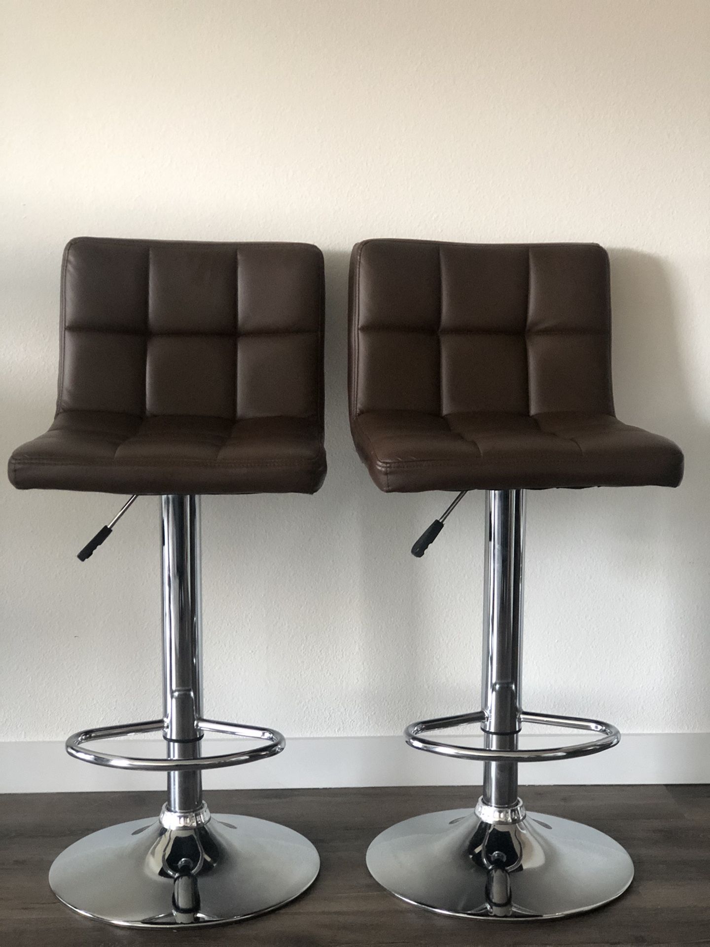 2 stools,synthetic leather, brown color