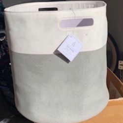 NEW With Tags Retired Pottery Barn Canvas Colorblock Tote/ Toy Dump $60