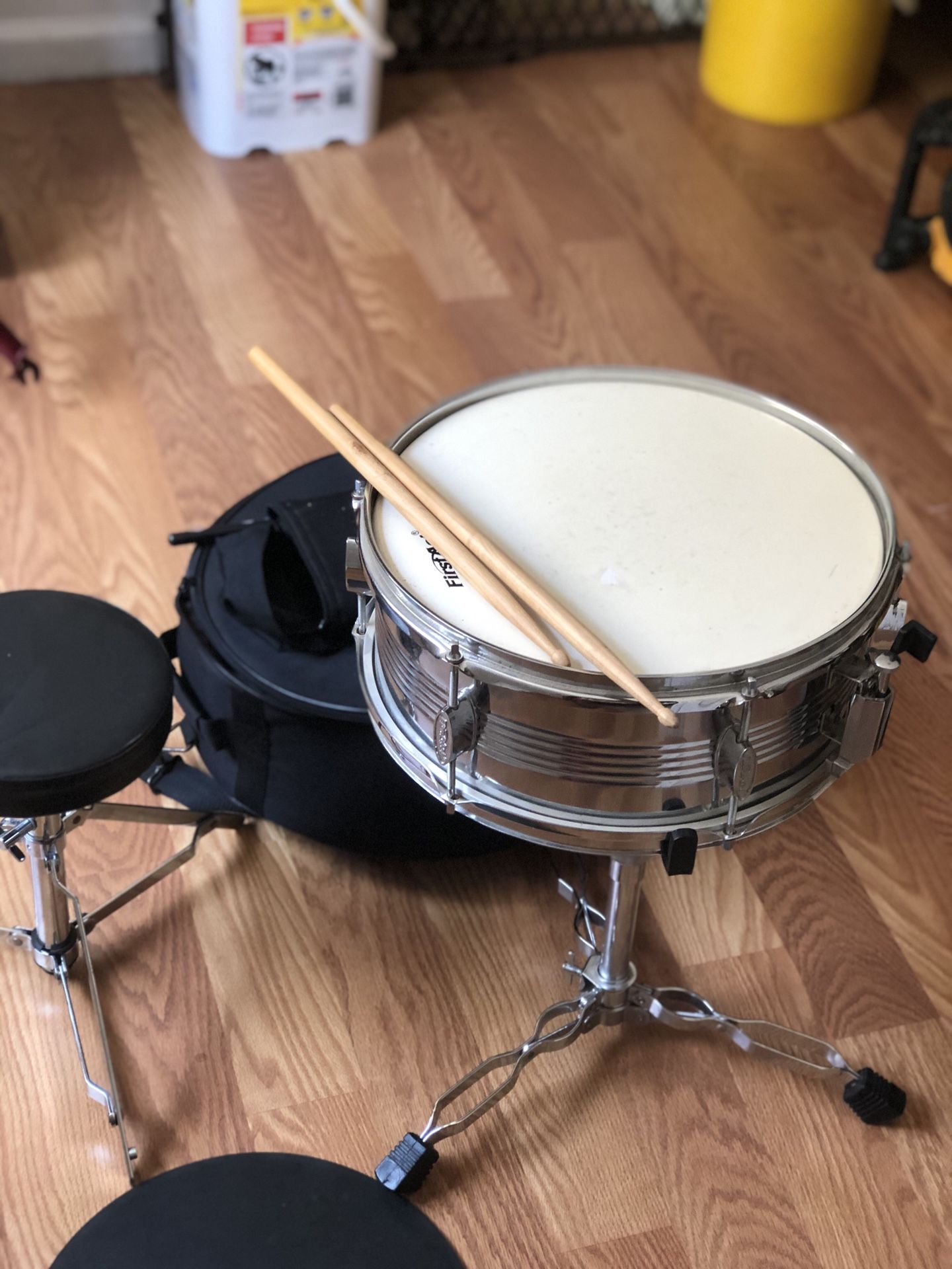 Drum 🥁 with chair for sale ✅