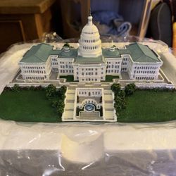 Danbury Mint Collectable Replicas (US Capital,Whitehouse,Pentagon,empire state) 