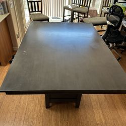 Dining Room Table 