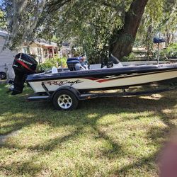 2003 19' Procraft. 
