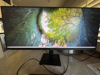 40” monitor for sale 1440p 144hz
