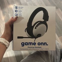 Game Onn Gaming Headset 