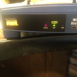 Lot Of 2 Linksys Wireless Asscess Point Cisco Systems 