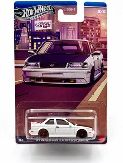 Hot Wheels Silver Series 1:64 Scale Diecast Model - ‘91 Nissan Sentra SE-R