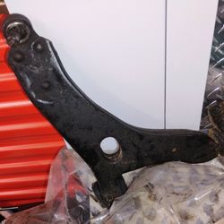  CONTROL ARM