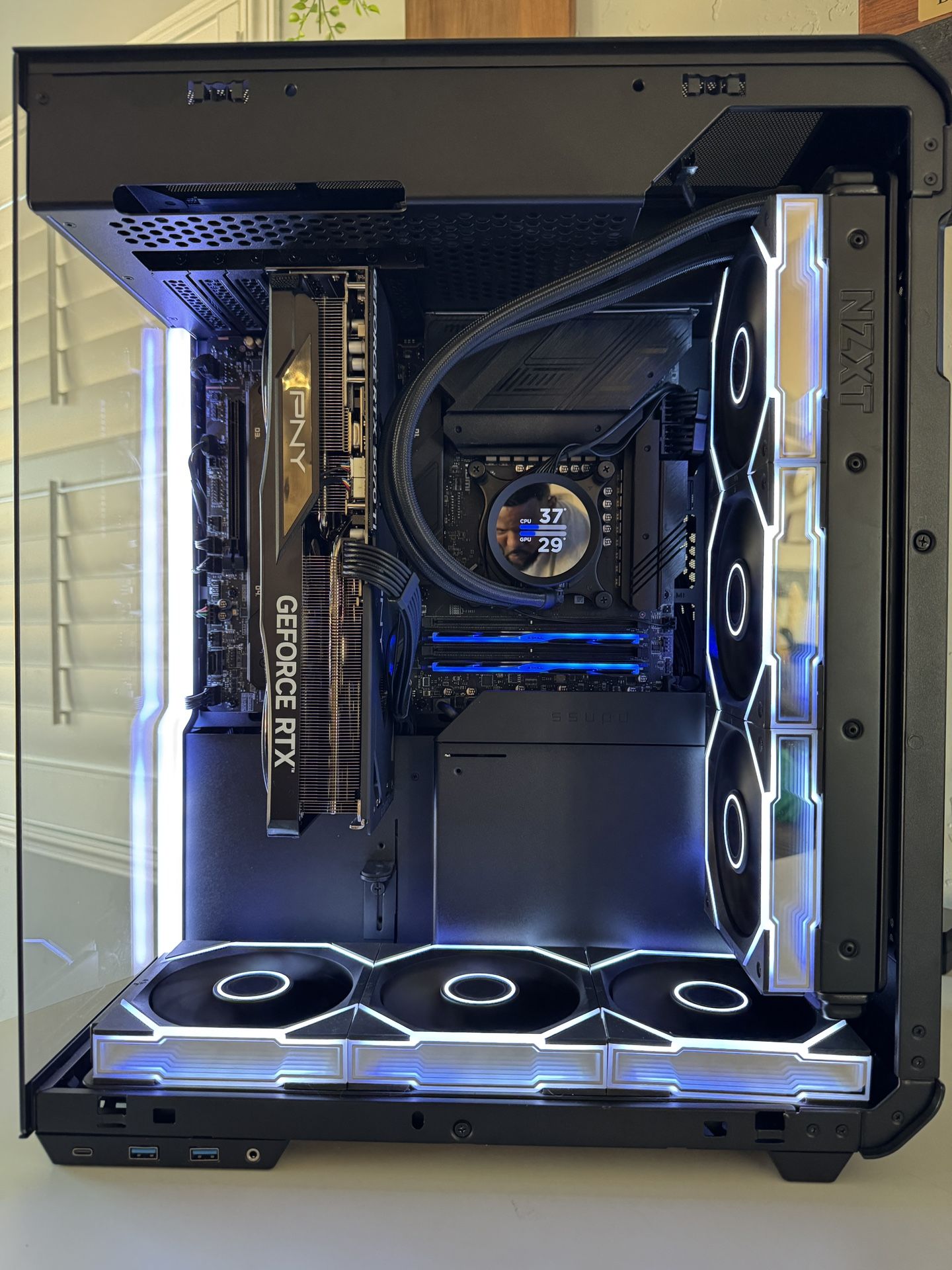 Premium Gaming PC w/RTX 5070 Ti