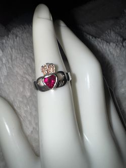 Vintage Claddagh Ring with Ruby Heart Sterling Silver, Size 6
