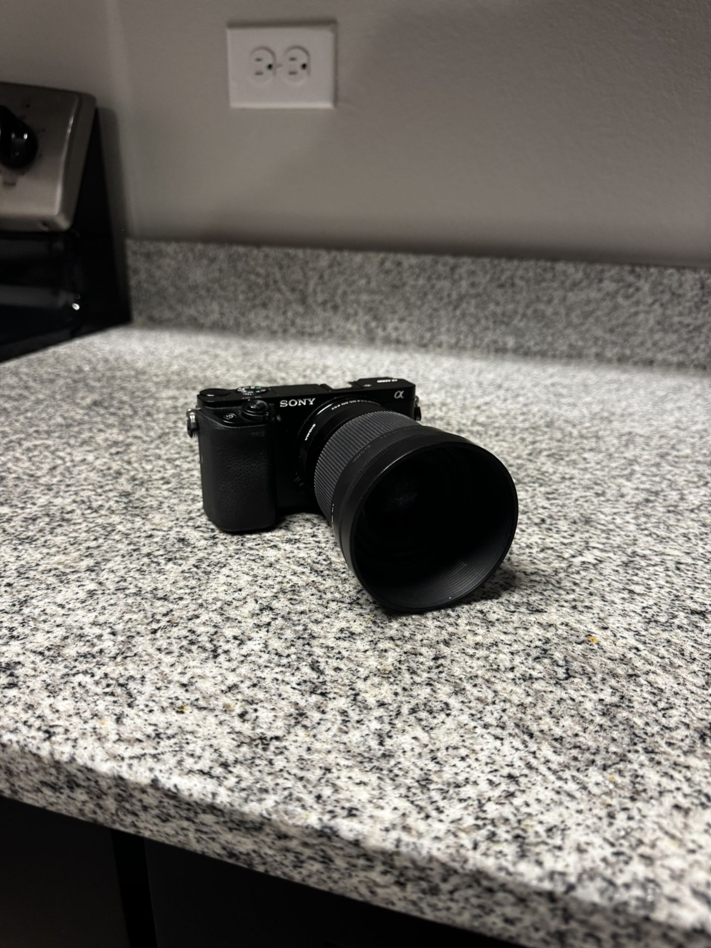 Sony A6000