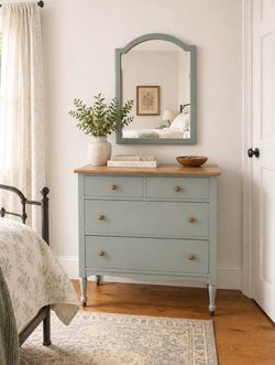 Antique dresser with wall mirror