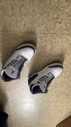 Jordan 3 navy blue