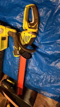 Ryobi 40V Cordless Hedge Trimmer with Battery
