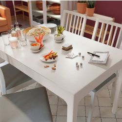 IKEA EKEDALEN Extendable Dinning Table
