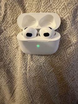 AirPods 3