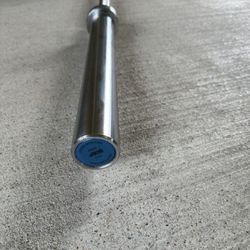BOLT 28MM PROFESSIONAL OLYMPIC CHROME BARBELL 7ft $140