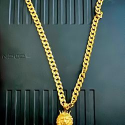 14k Gold Necklace With Pendant