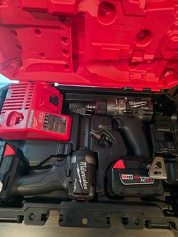 Milwaukee M18 FUEL Drill Set with Batteries and Charger