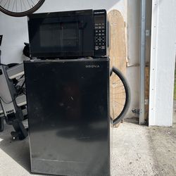 Mini fridge and microwave
