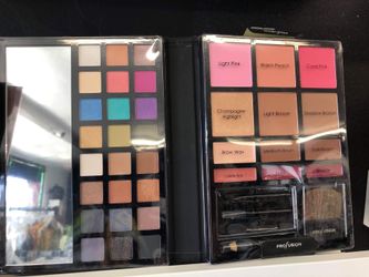 Maquillaje palets
