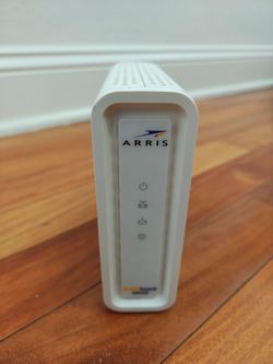 ARRIS SURFboard SB8200 DOCSIS 3.1 10 Gbps Cable Modem White