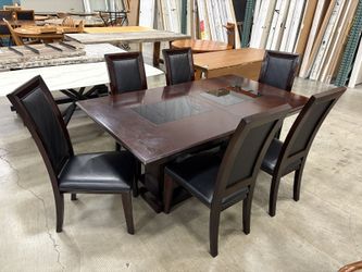 Contemporary Dark Finished Extendable Dining Table with 6 Black Quilted Leather Chairs