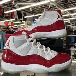 Air Jordan 11 Retro Cherry